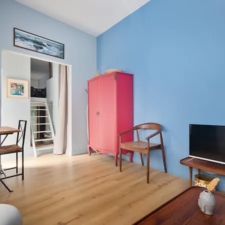 Loft Avec Exterieur - Proche Paris & Transport Apartment *